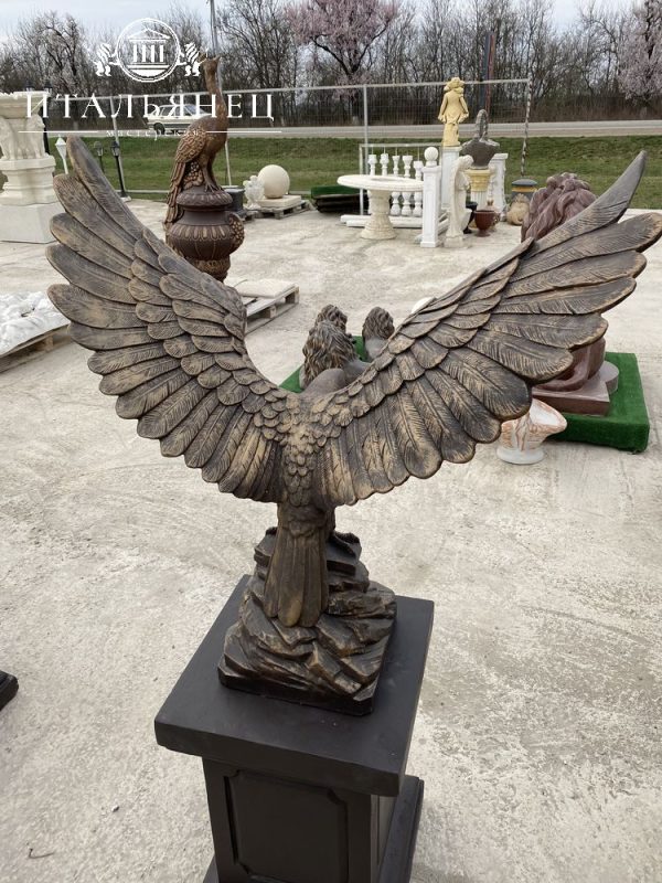 Скульптура Орёл гордый крылья в сторону - фото 6